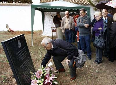 Reivindicada la memoria histórica de 'Los Ocho de Benagéber'
