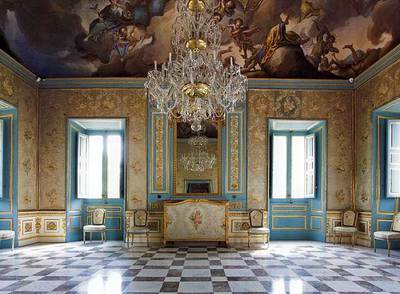 Una decoración suntuosa caracteriza cada estancia de la Casita.