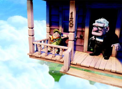 Un fotograma de la última película de Pixar,  Up,  con la pareja protagonista, el niño Russell y el jubilado Carl Fredricksen.