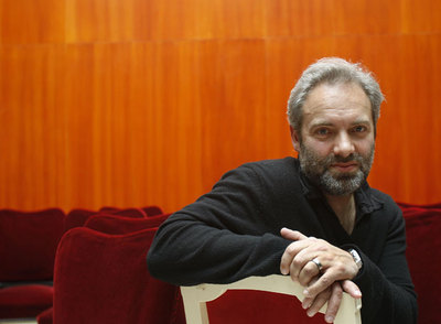 Sam Mendes, ayer en el teatro Español de Madrid.
