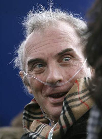 Neira, ayer a la salida del hospital.