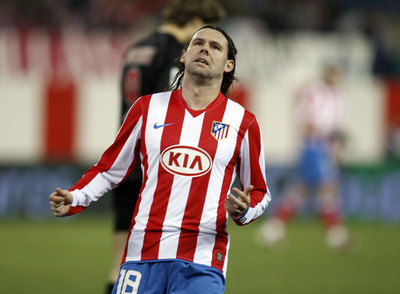 Maniche se lamenta tras fallar una ocasión en un partido de Liga.