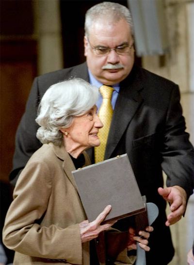 Matute recoge la Creu de Sant Jordi