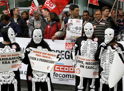 LOS SINDICATOS CALIENTAN MOTORES PARA EL PRIMERO DE MAYO