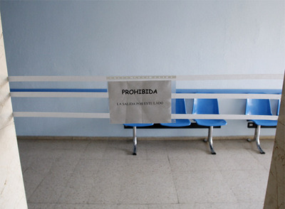 Una zona aislada en el  Hospital Carlos III de Madrid para atender a posibles afectados.