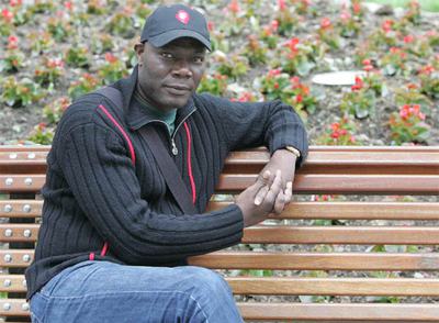 Omer Oke, director de   Querida Bamako   y   La causa de Kripan  , el jueves en  Bilbao.