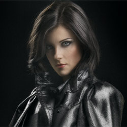 "Salgo criticada de casa"