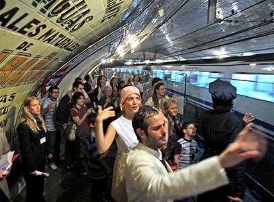 Viaje a la inauguracion del metro
