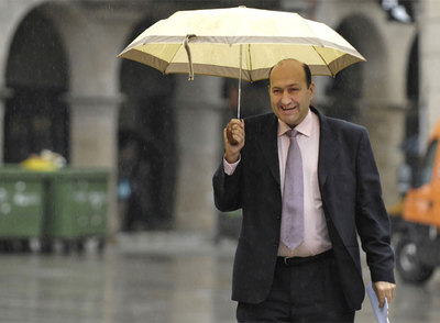 Rogelio Martínez, a la salida de los juzgados de Ribadavia.