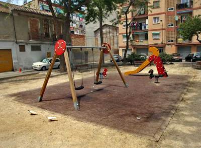 Parques coloridos, pero descuidados