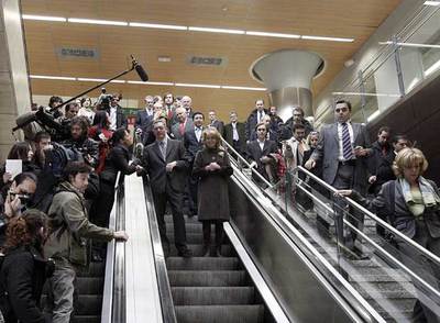 Gallardón y Aguirre (en el centro) estrenaron en diciembre la nueva estación de Plaza de Castilla.
