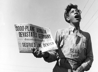 FOTOGALERIA: Noticias en Richmond, "Aviones destrozan el Reich" 1944, Signs of the Times, 1944