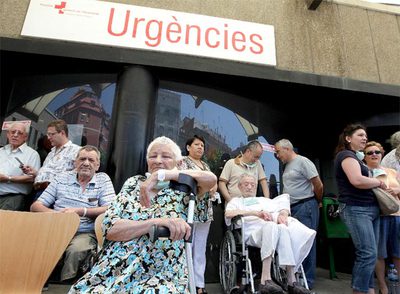 Un incendio obliga a desalojar a 150 enfermos