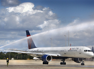 LÍNEA AÉREA DIRECTA ENTRE VALENCIA Y NUEVA YORK
