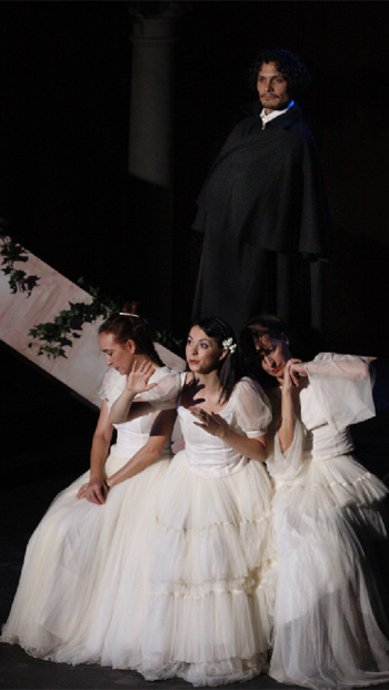 Un momento del estreno del martes de   Soñando a Bécquer  .