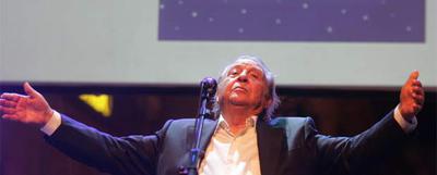 El Lebrijano, durante su actuación en la Noche Blanca del Flamenco.