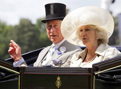 Carlos de Inglaterra y su esposa, Camila, en Ascot.