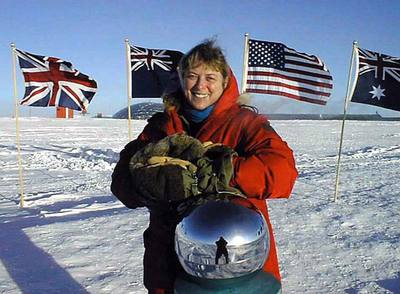 Jerri Nielsen, en 1999, en la Antártida.
