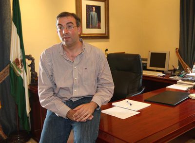 David Valadez, alcalde de Estepona.