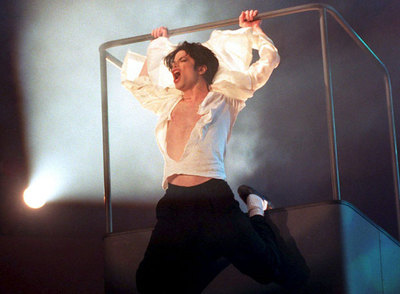 El cantante pop, durante una actuación en la televisión alemana en 1995.