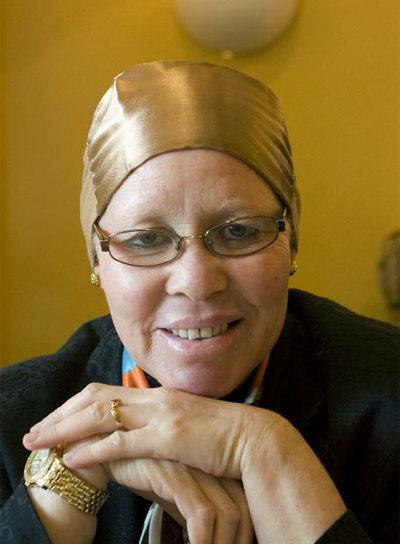 Al-Shayamaa John Kwegyr recorre su país para educar.