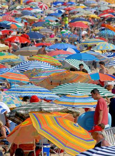 Playas saturadas el primer fin de semana de julio