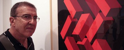 Yturralde, ayer en la exposición con su obra  Sense títol .