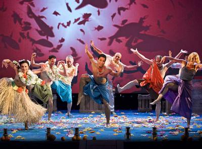 Escena del montaje de Josep Galindo y Pablo Ley de  La ruta blava  sobre el libro de Josep Maria de Sagarra.