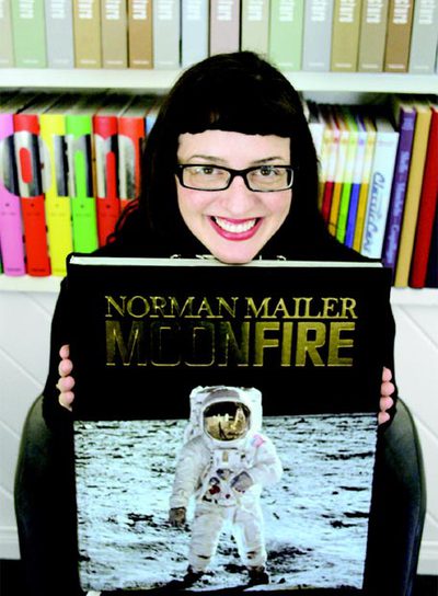 Nina Wiener, editora de   MoonFire  .