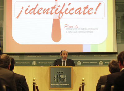El ministro del Interior, Alfredo Pérez Rubalcaba, en la presentación de la campaña  Identifícate .