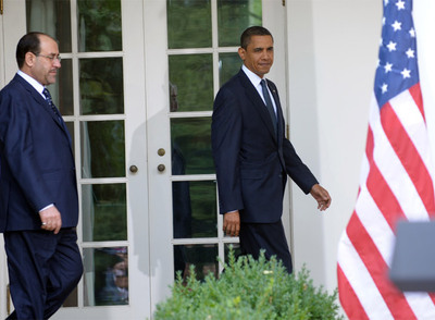 El presidente iraquí, Nuri al Maliki, con el presidente de EE UU, Barack Obama, a su llegada a la Casa Blanca.