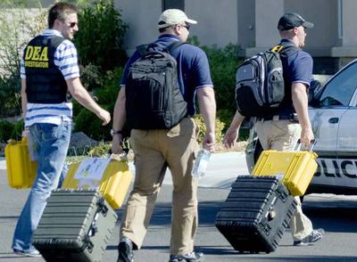 Registro policial en la casa del médico de Jackson
