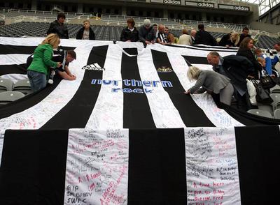 EN RECUERDO DE BOBBY ROBSON