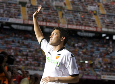 MESTALLA ACLAMA A VILLA