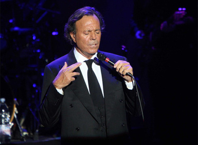 Julio Iglesias, en el Festival Jardins de Cap Roig de 2008.