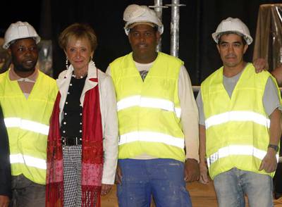 El Gobierno también 'vende' el 'plan Zapatero' en agosto