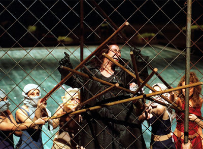 Montaje de  Fuenteovejuna,  del Centro Andaluz de Teatro.