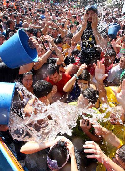 Vilagarcía, la mayor fiesta pasada por agua