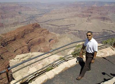 Obama, en la inmensidad del Gran Cañón