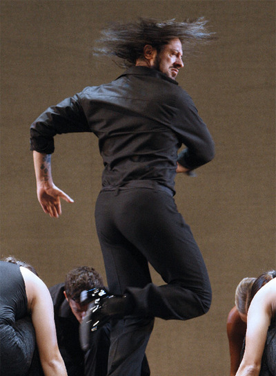 Rafael Amargo, en un ensayo de  La difícil sencillez 