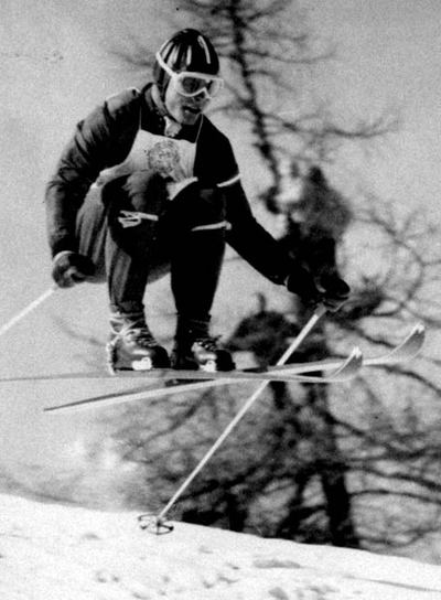 Toni Sailer, en una  prueba en Cortina d'Ampezzo en 1956.