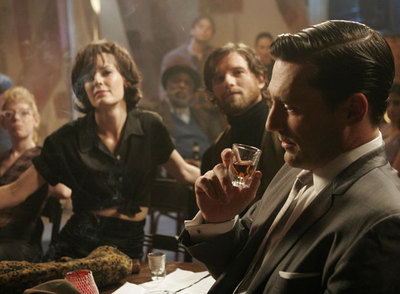 Los creadores de 'Mad men' comparten su maestría con los cócteles