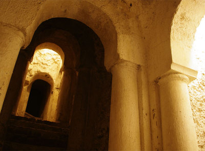 Pasadizos debajo del Carmen Blanco de la Fundación Rodríguez-Acosta que puede visitarse en la ruta  Granada underground 