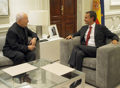 El nuncio del caldito se despide del presidente