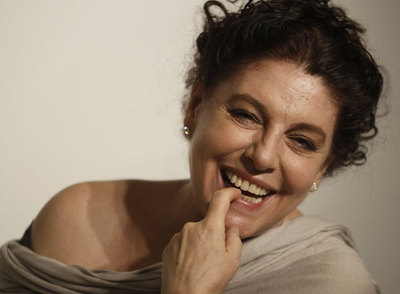 La actriz Charo López, en el teatro Fernán-Gómez, donde hoy estrena  El otro lado .