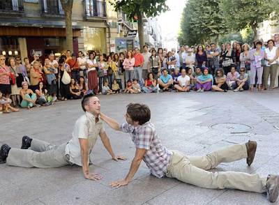 Una de las actividades que llenaron ayer Vitoria en la celebración de Lunakrea.