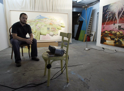  La isla de los voraces , en el estudio de Santiago Talavera.