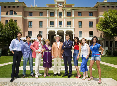 Los protagonistas de  Somos cómplices  (Antena 3).