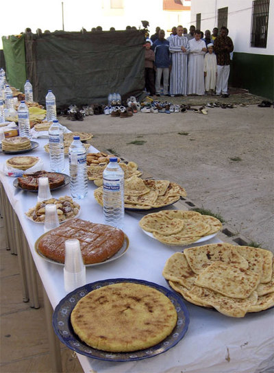 Los musulmanes de Andalucía celebran el final del Ramadán