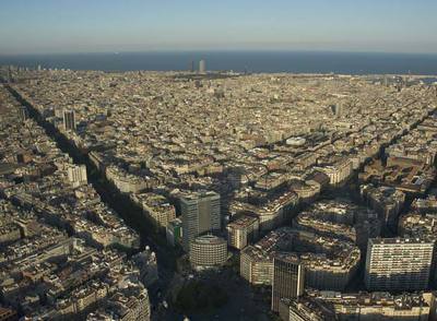 Vista aérea actual del Ensanche de Barcelona desde la Diagonal